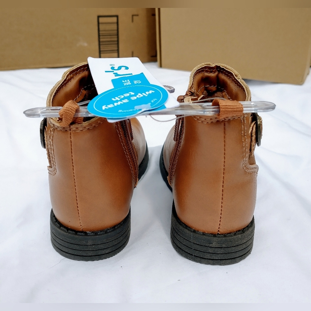 Carter's Lena Heart Buckle Boots, Tan, Girls, size 5 - Picture 4 of 5